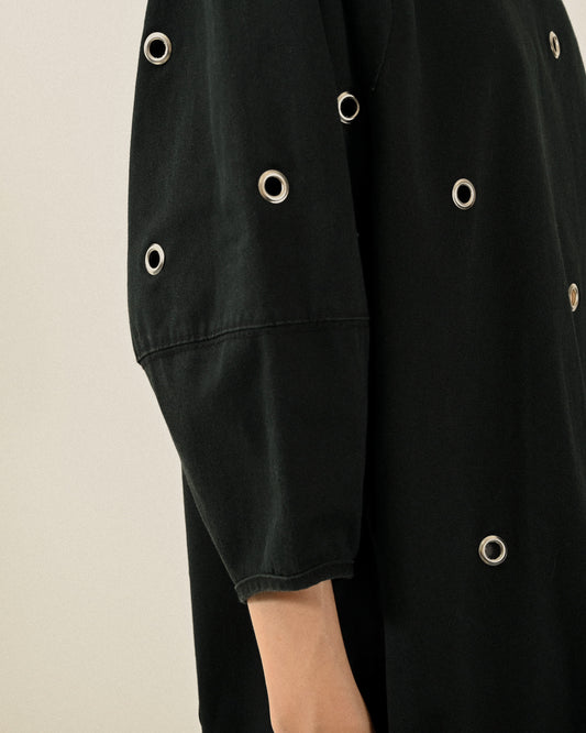 Upcycling金屬釦洞綴飾古著洋裝