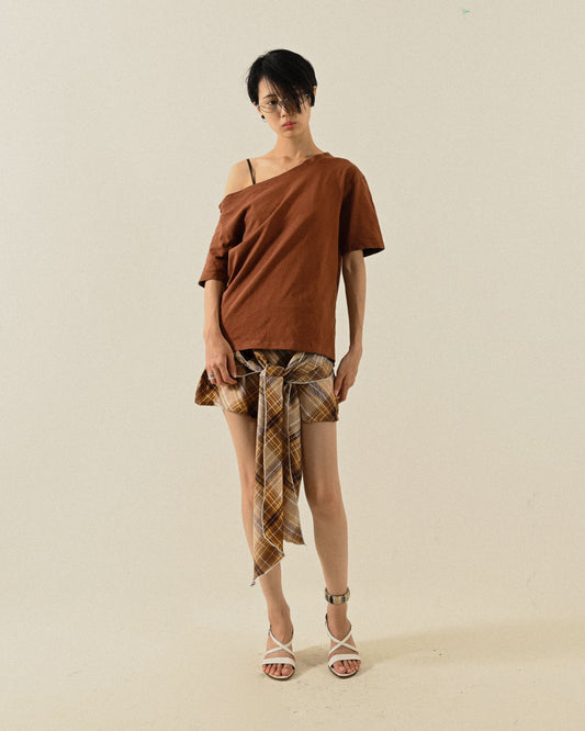 Upcycling斜肩領口古著上衣