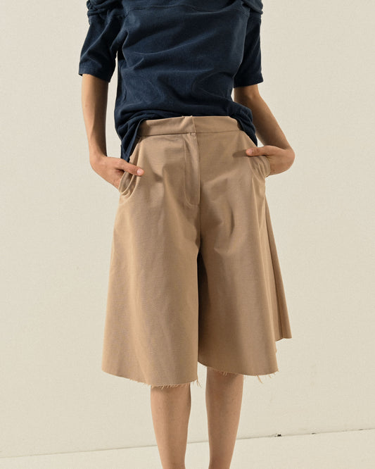 鬚邊設計闊腿古著五分褲