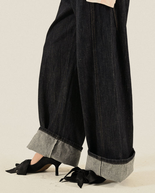 寬鬆輪廓古著牛仔褲