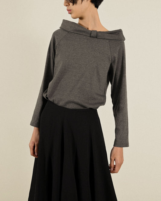 結飾船領純色古著上衣