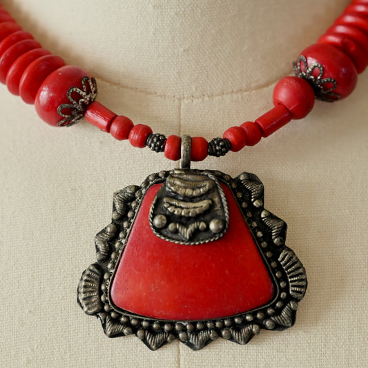 木珠串接古董項鍊