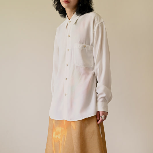 寬鬆輪廓經典古著襯衫