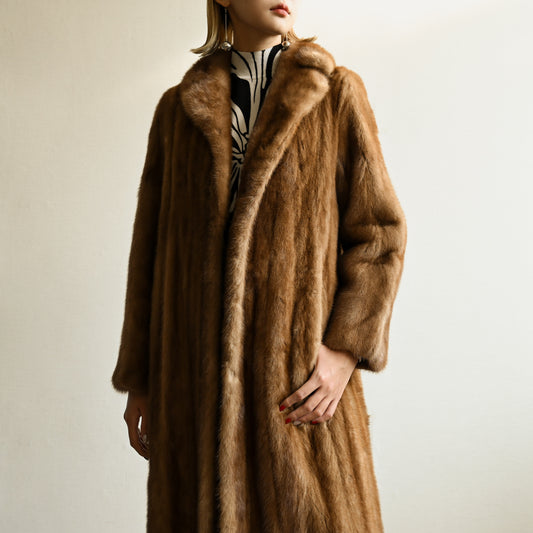 經典輪廓貂毛皮草古著大衣