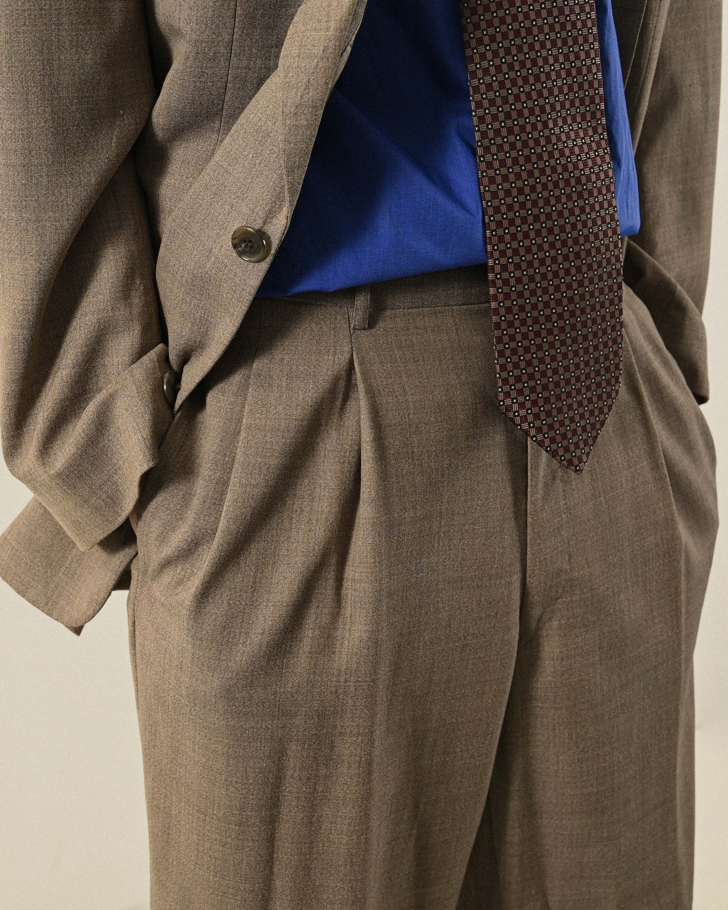 燕麥色薄毛經典輪廓古著西裝套裝