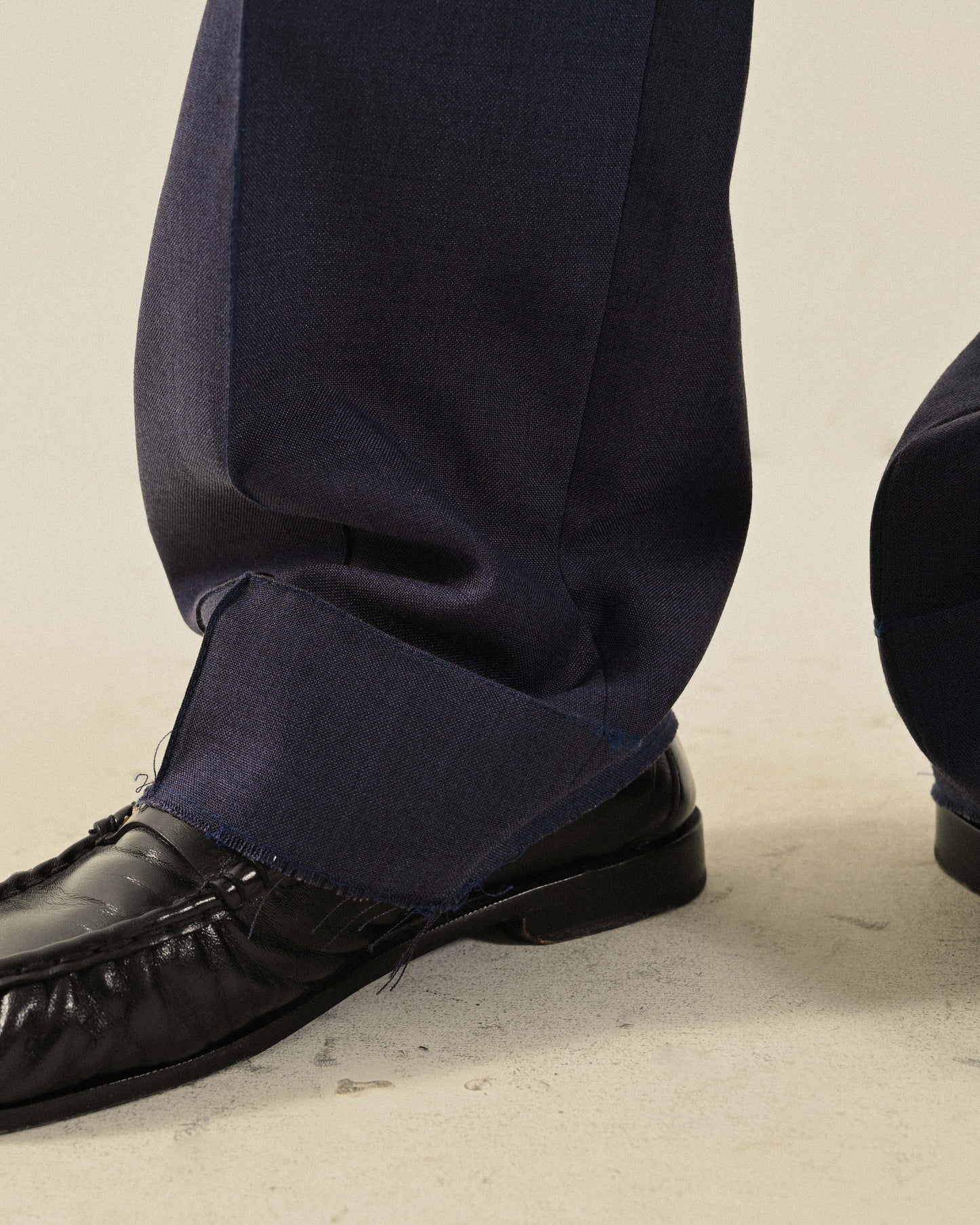 Upcycling褶線車縫古著西裝長褲