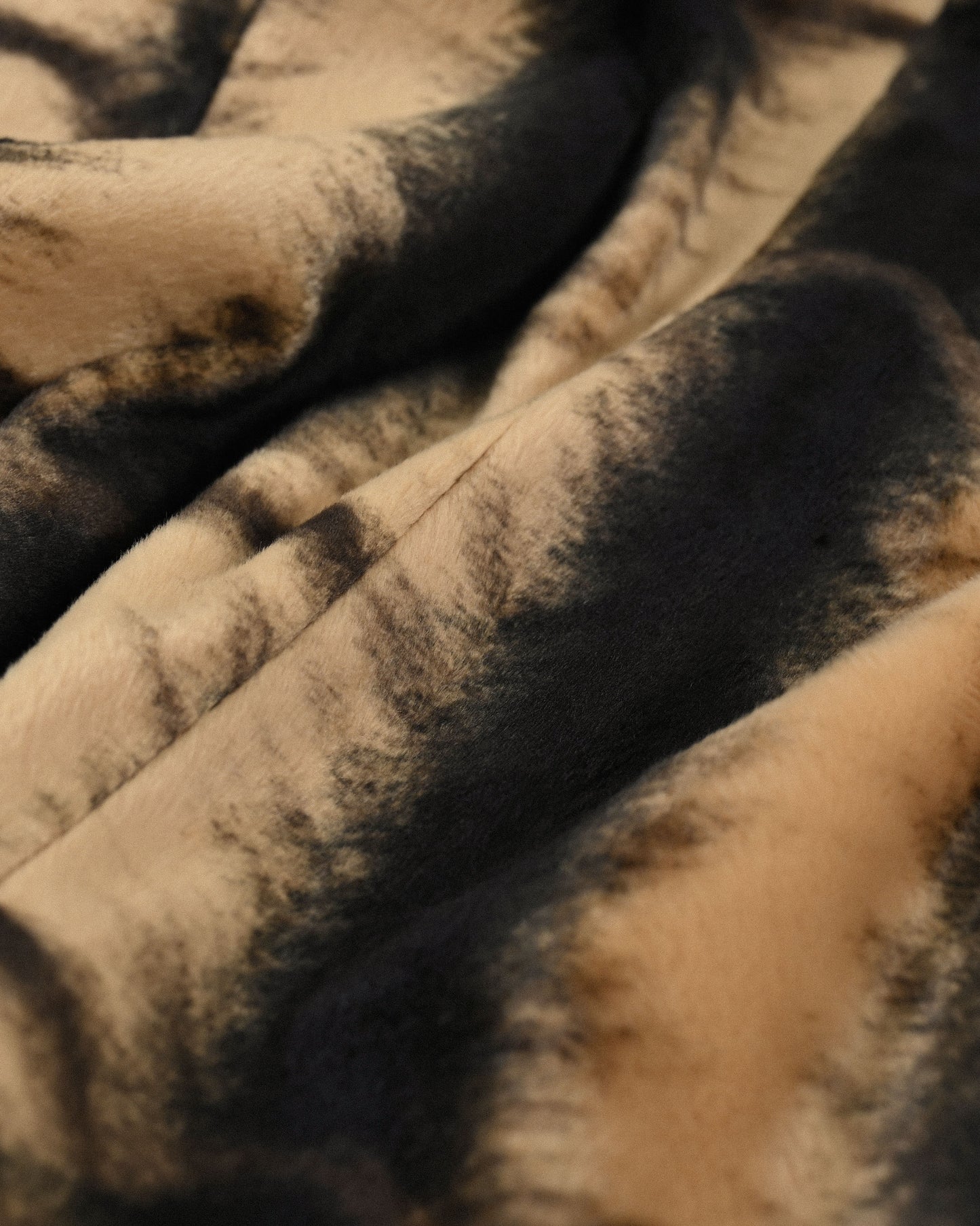 絲瓜領型絨毛印花古著大衣