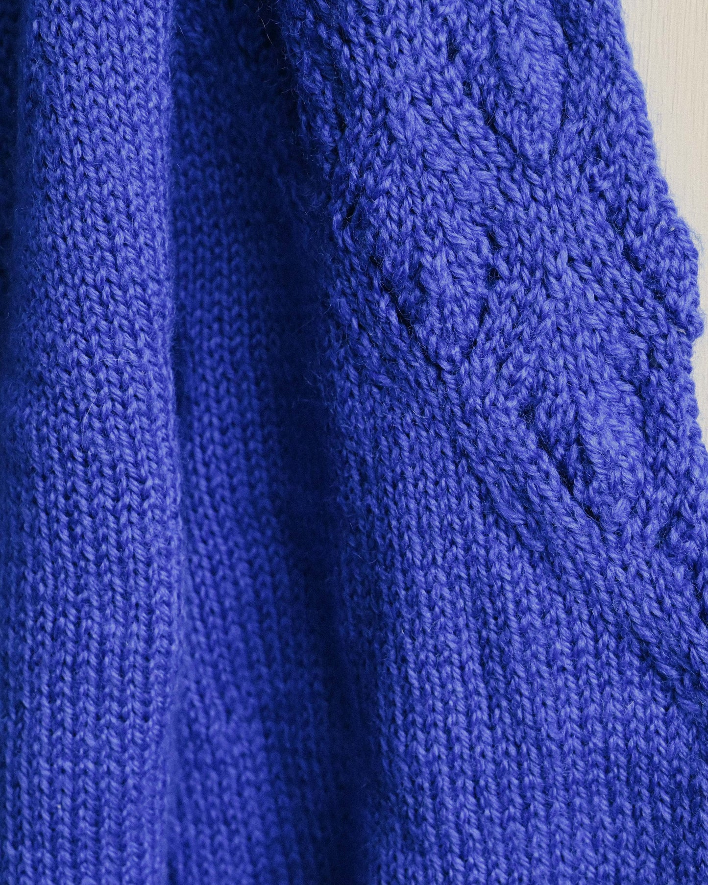 繁複織花純色古著毛衣