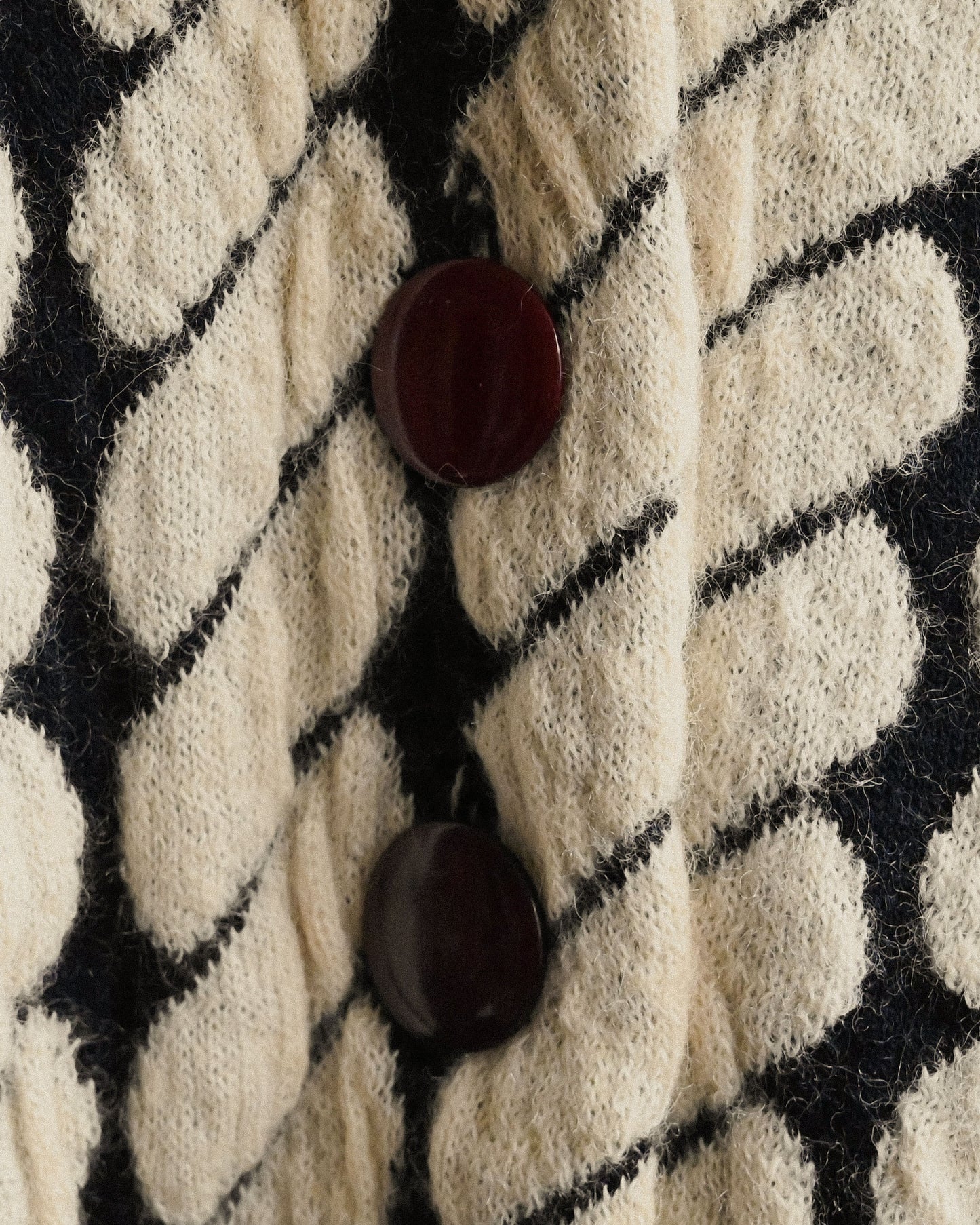 對色緹花開襟古著毛衣外套