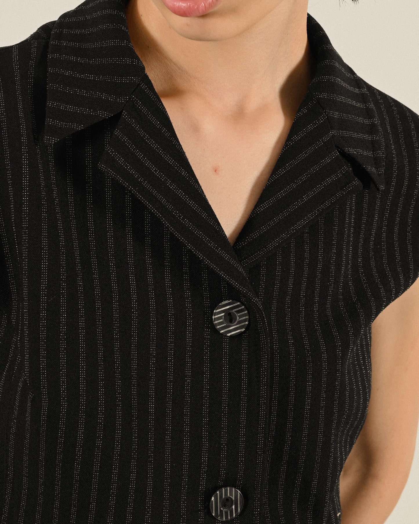 Upcycling挖背設計古著背心