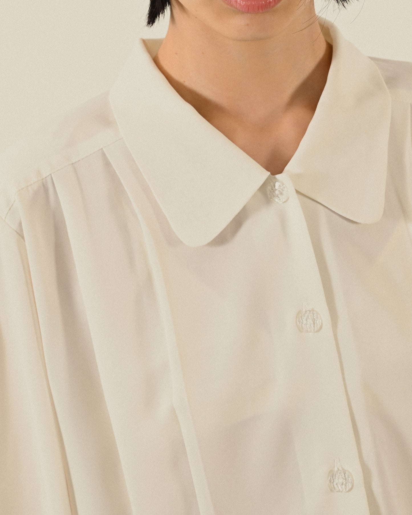 垂墜輪廓打褶古著襯衫