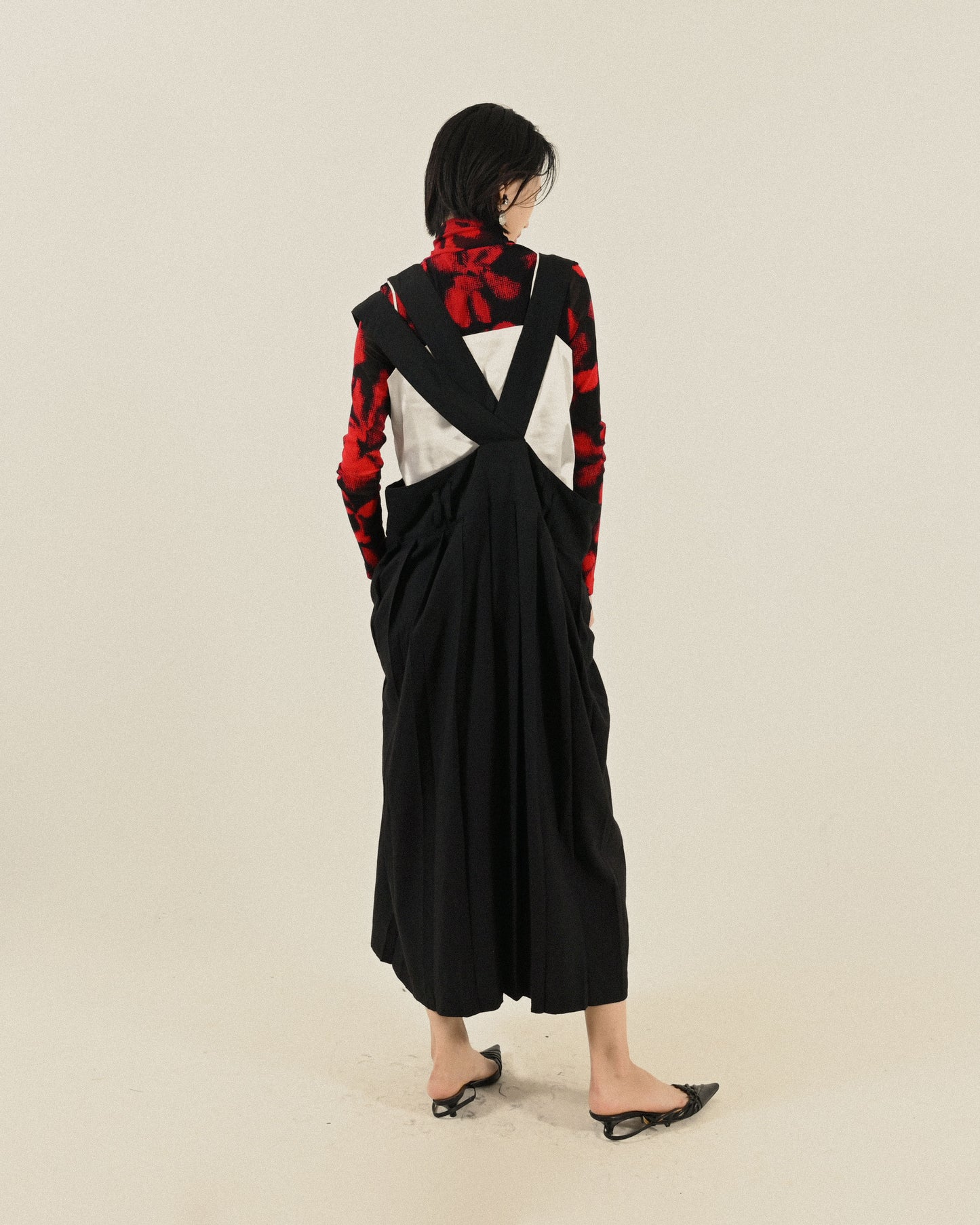 日本製造型肩帶百褶古著吊帶裙