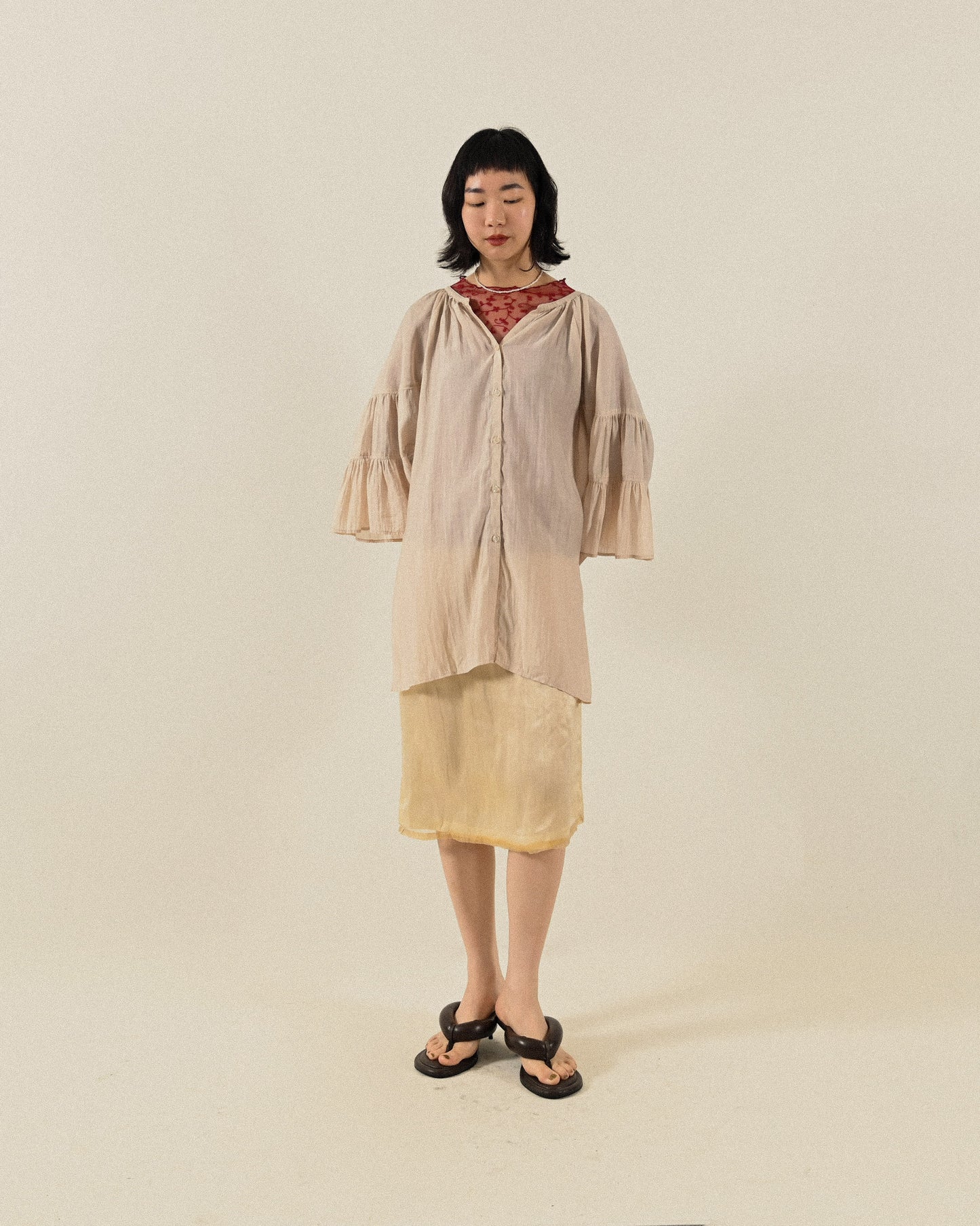 飄逸輪廓抽褶寬袖古著上衣