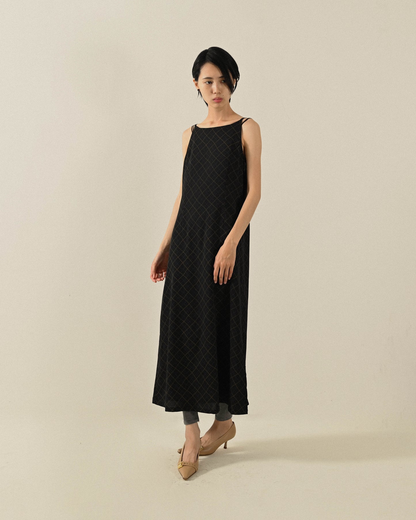 挖背細節削肩紗質古著洋裝