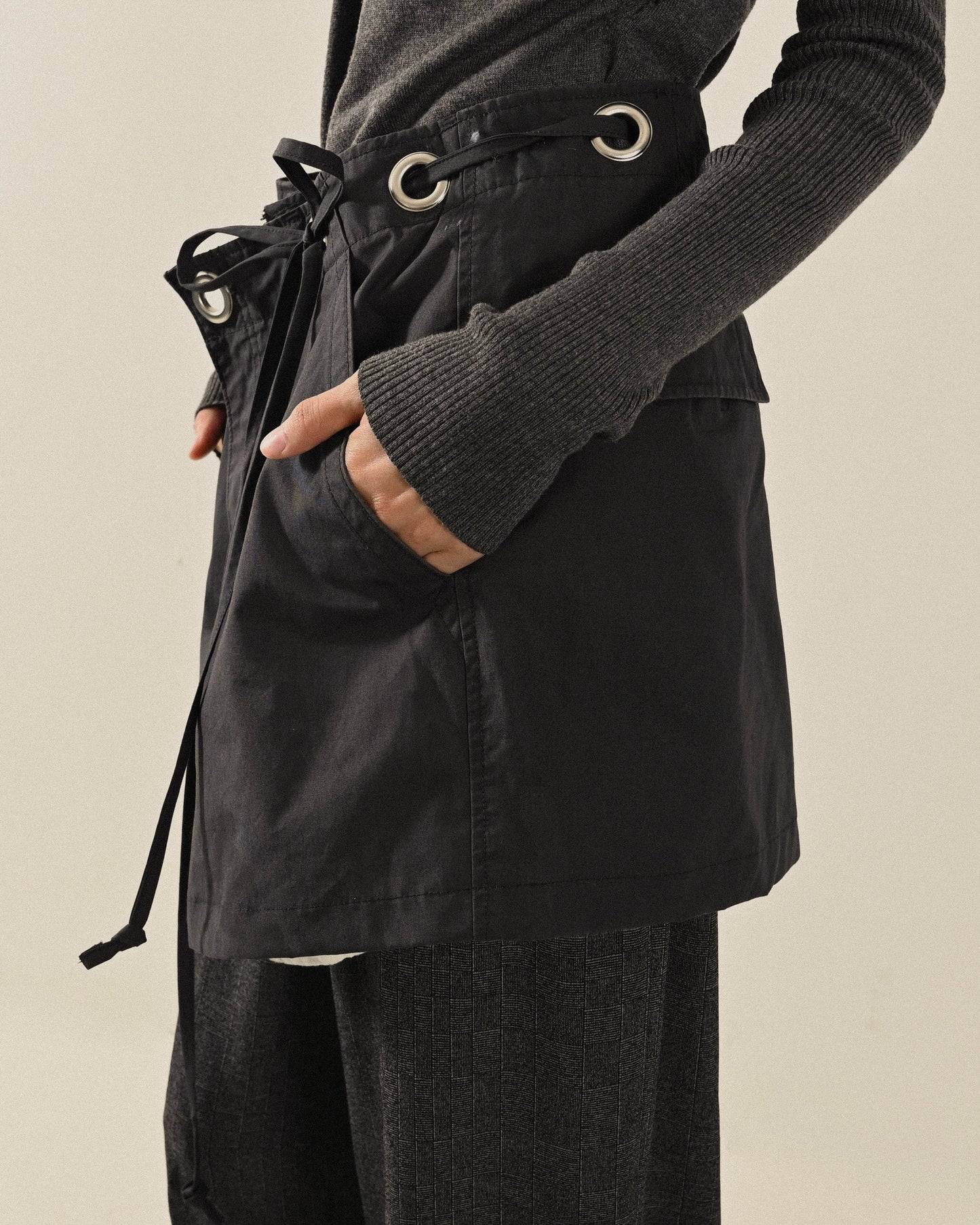 Upcycling釦洞綴飾古著飾片短裙