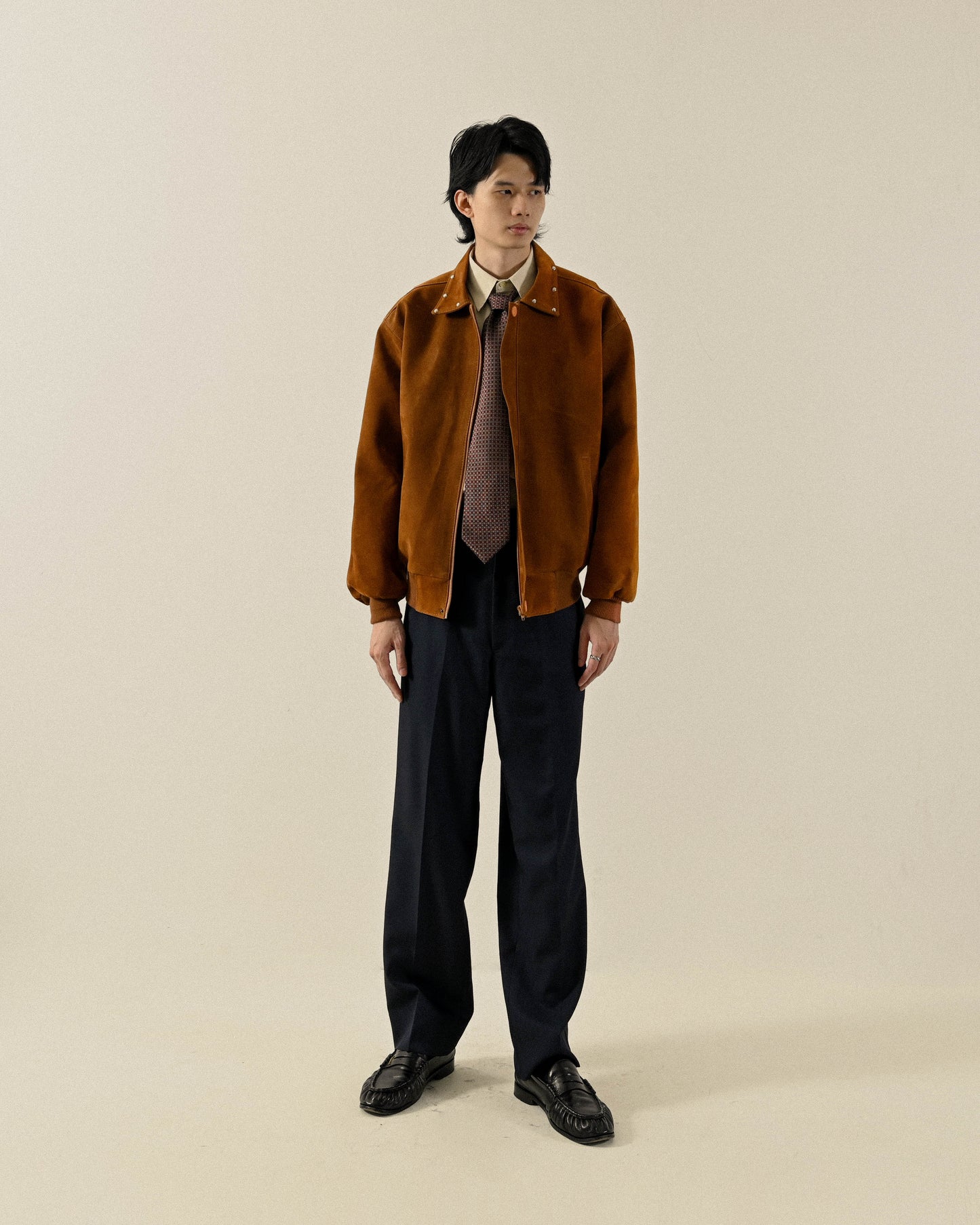 Upcycling釘釦細節絨面古著夾克外套